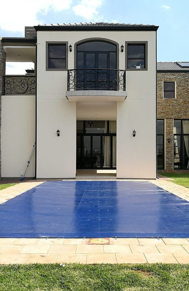 pool covers specialist pool cover with drainage system